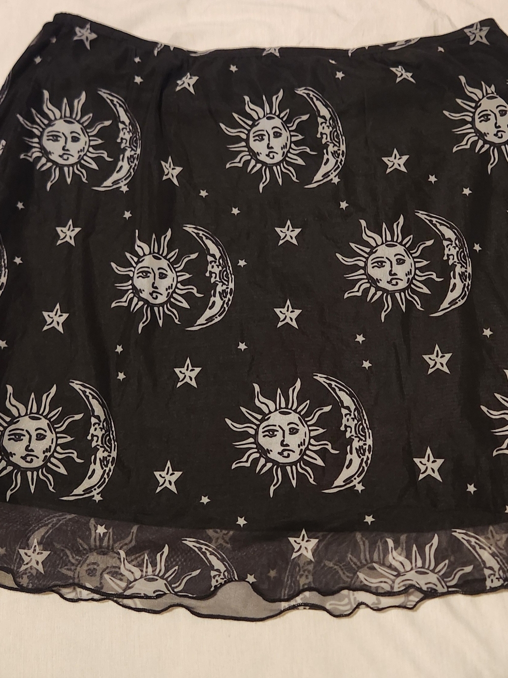 Princess Polly, Black Sun & Moon Print Skirt, Size 10